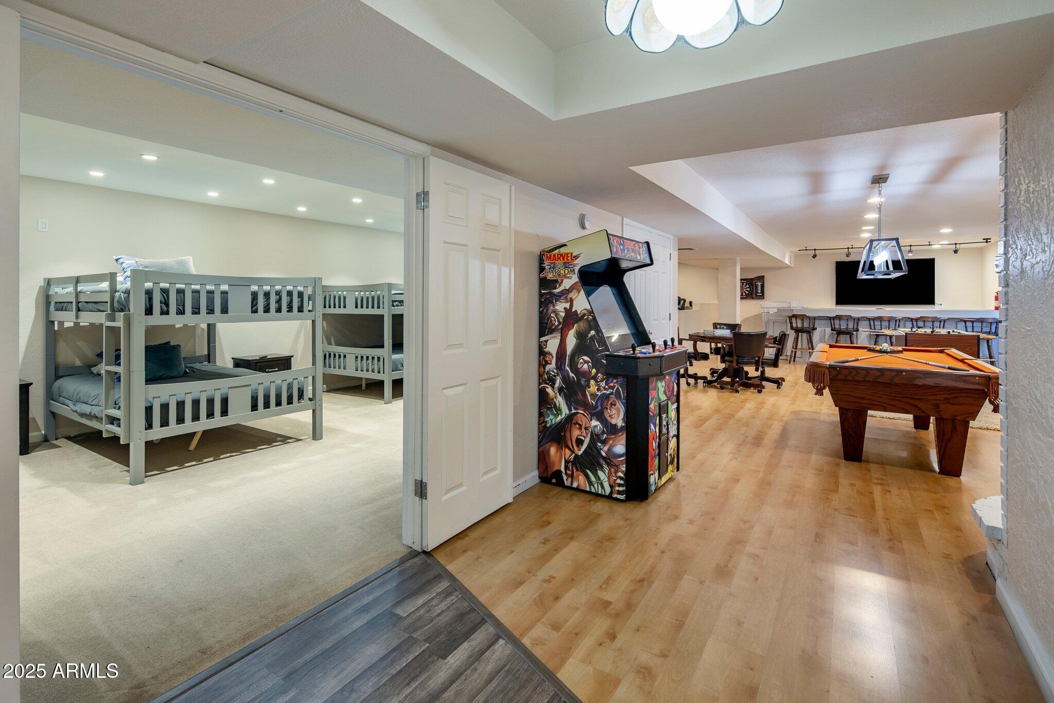 THUNDERBIRD EAST UNIT 2 - Residential