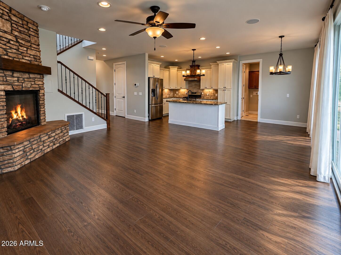 304 S RYAN Drive