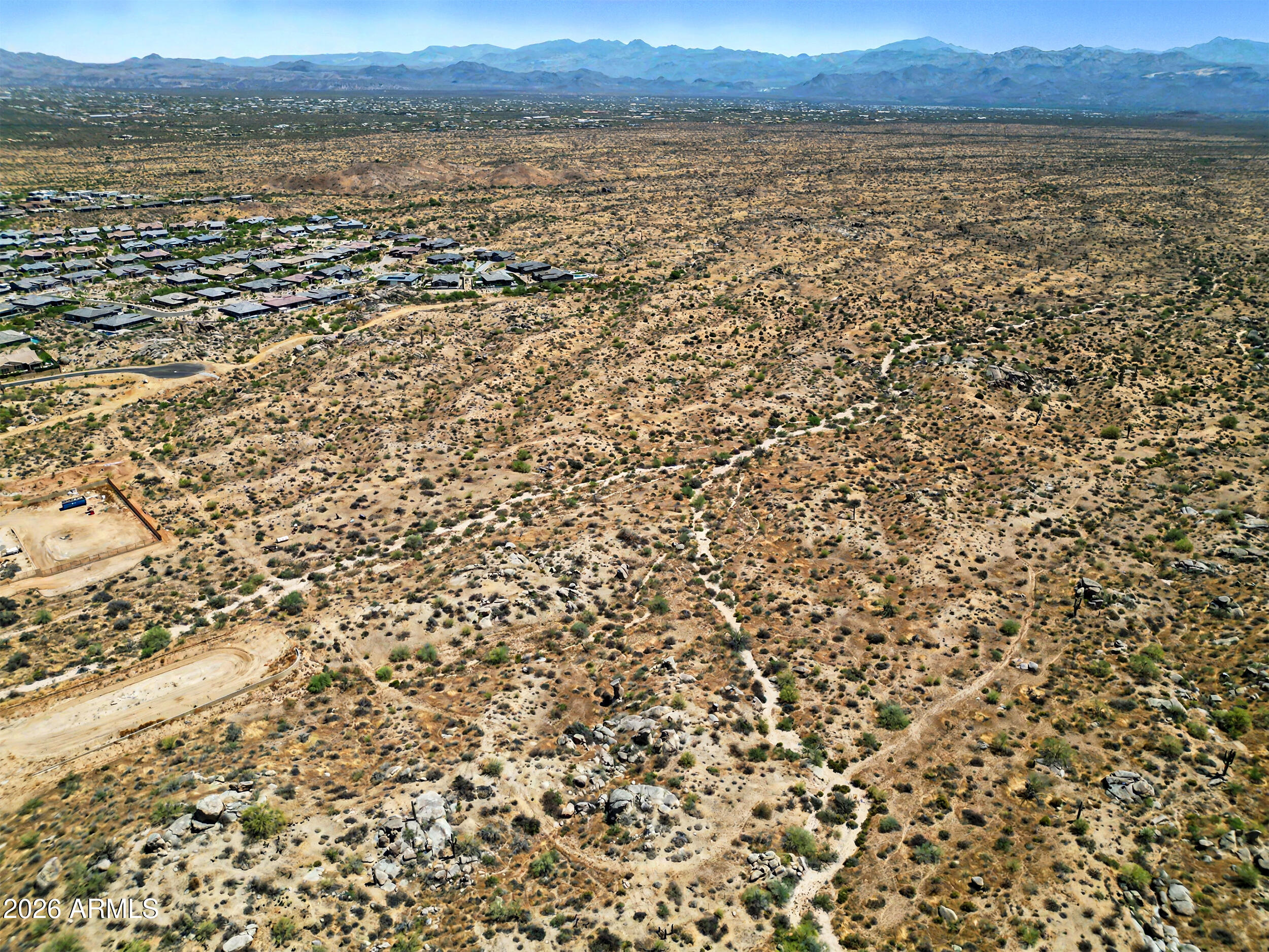 0 W Alameda Road -