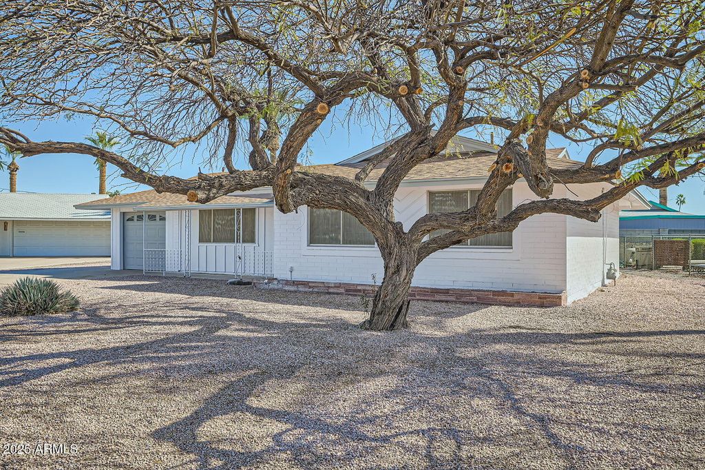 Photo of 12021 N Riviera Court, Sun City, AZ 85351 (MLS # 6920426)