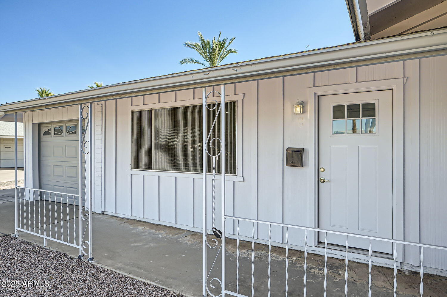 12021 N RIVIERA Court