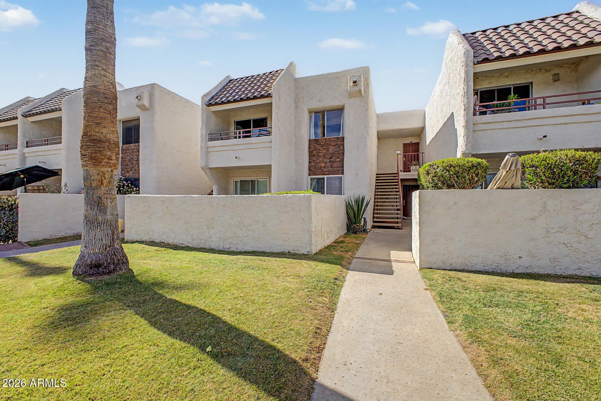 7350 N VIA PASEO DEL SUR -- Q206