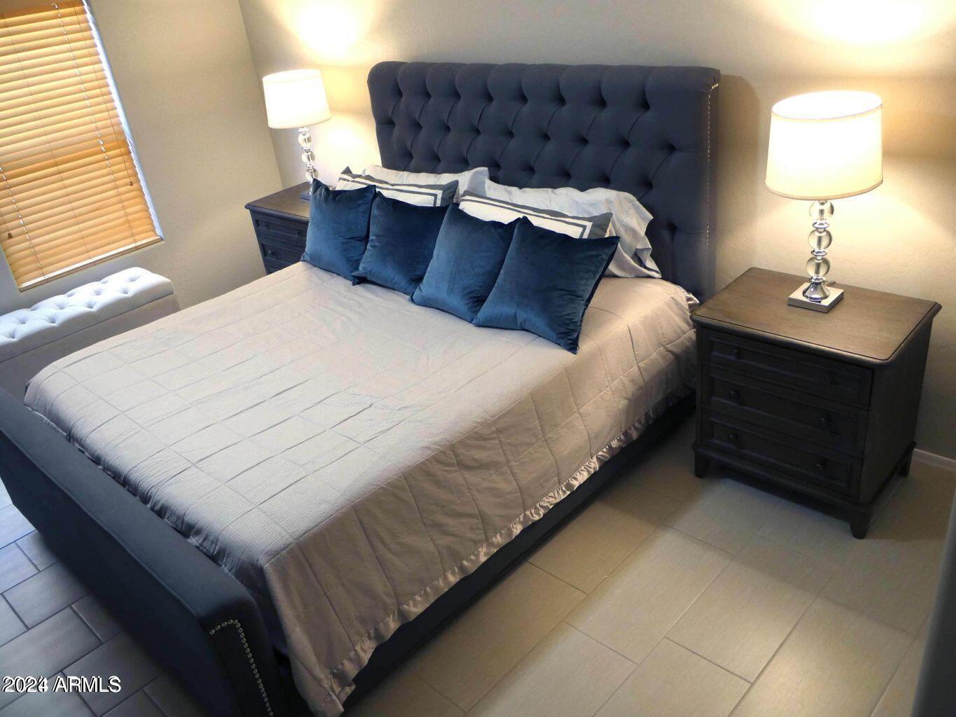 19700 N 76TH Street 1035