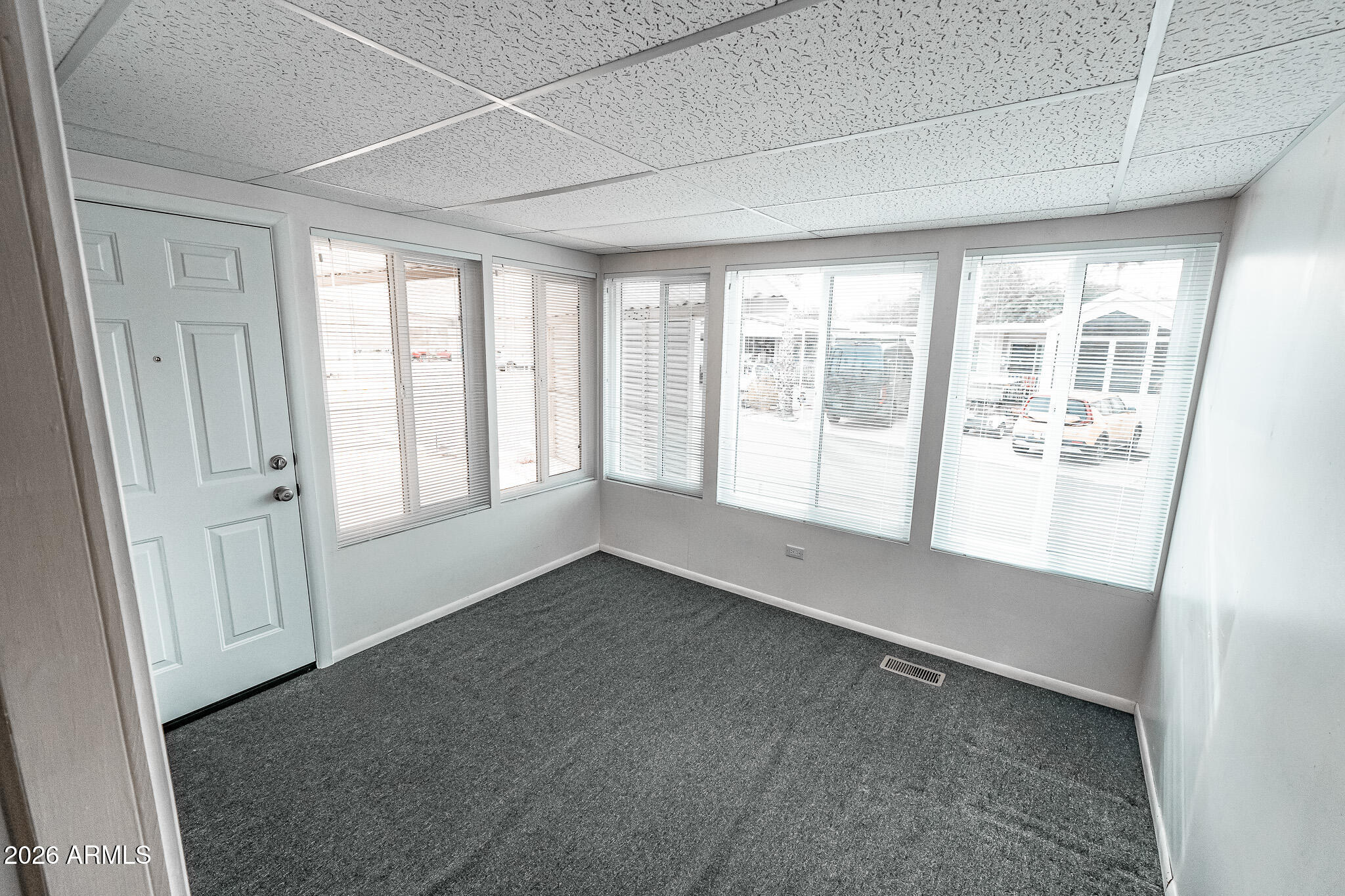 17200 W BELL Road 758