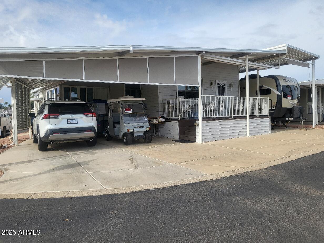 17200 W BELL Road 758