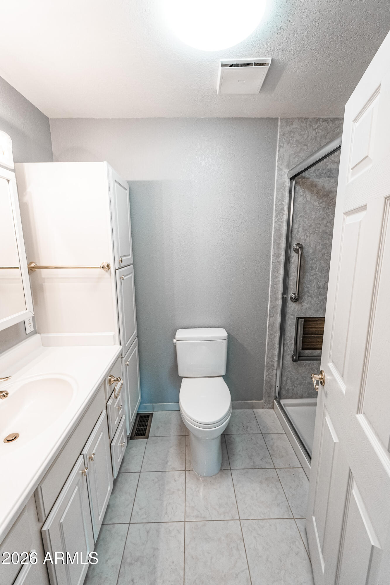 17200 W BELL Road 758