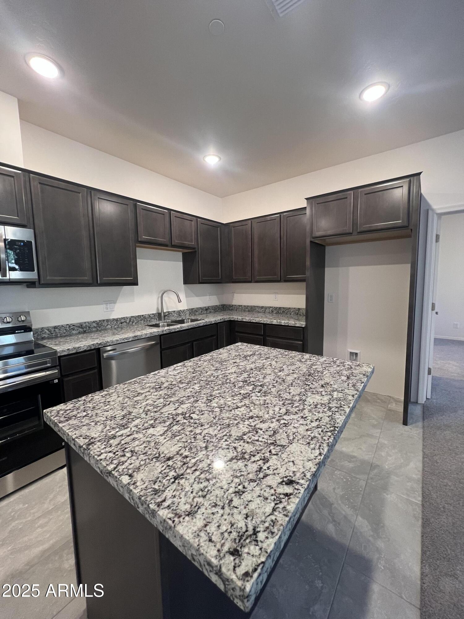 2950 W Presidio Drive 101