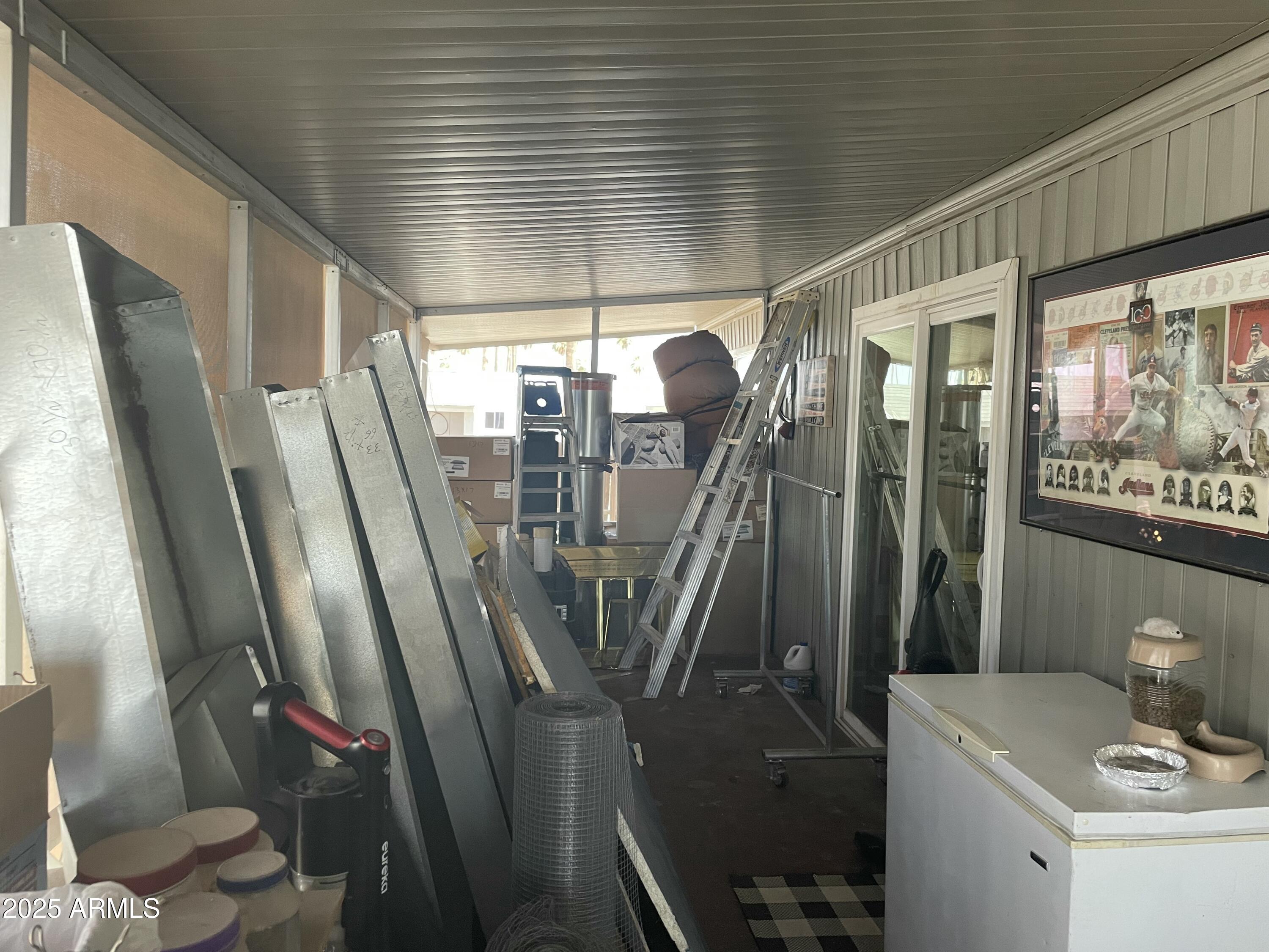 2050 W DUNLAP Avenue F294