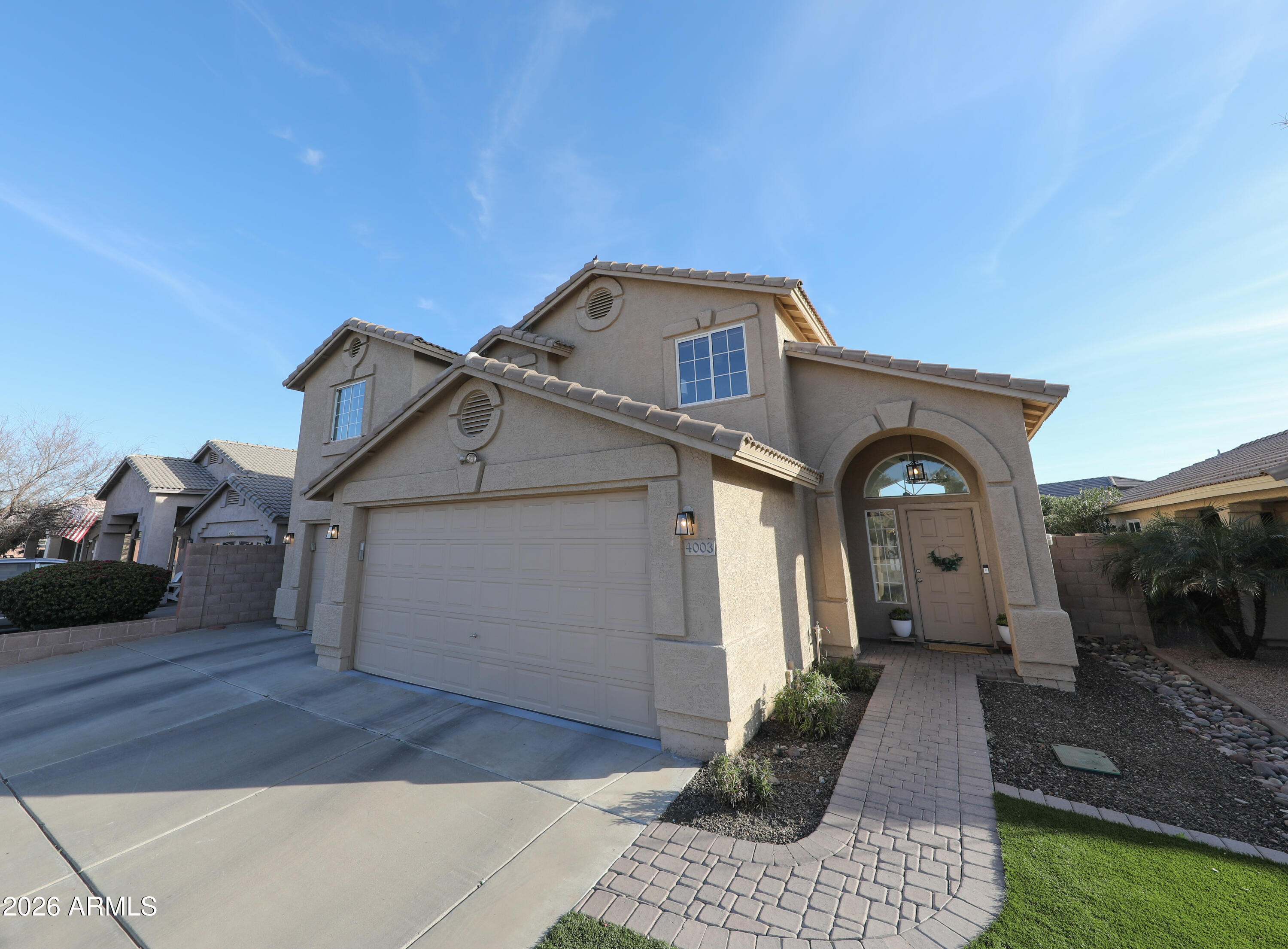 4003 W ROSE GARDEN Lane