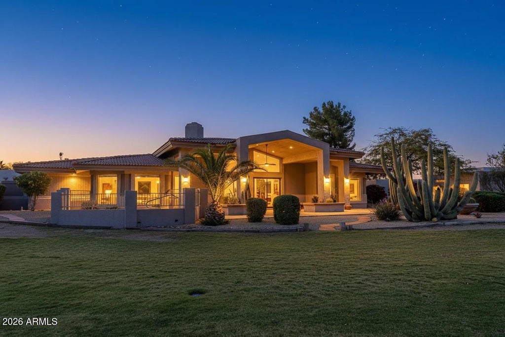 Photo of 19125 E Via Esquina, Rio Verde, AZ 85263 (MLS # 7076472)