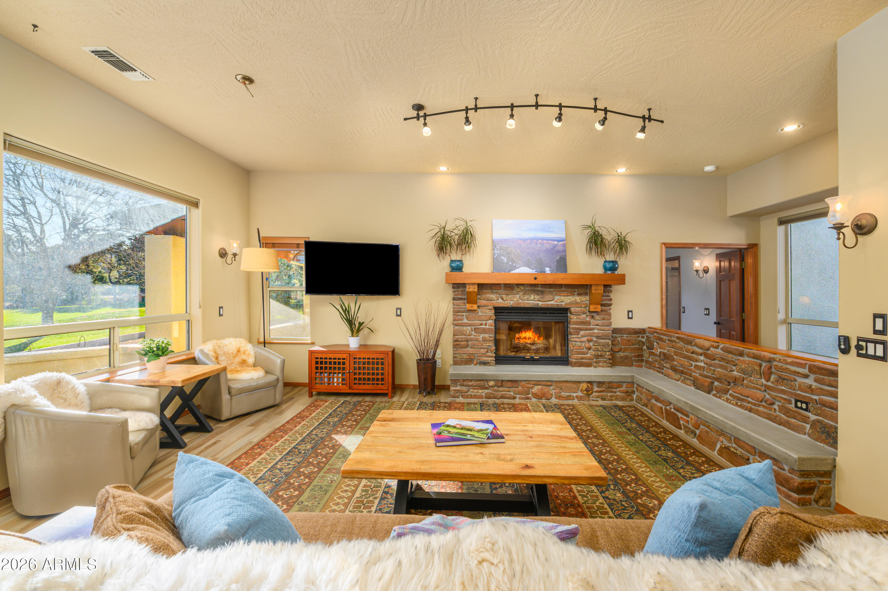 130 FAIRWAY OAKS Lane