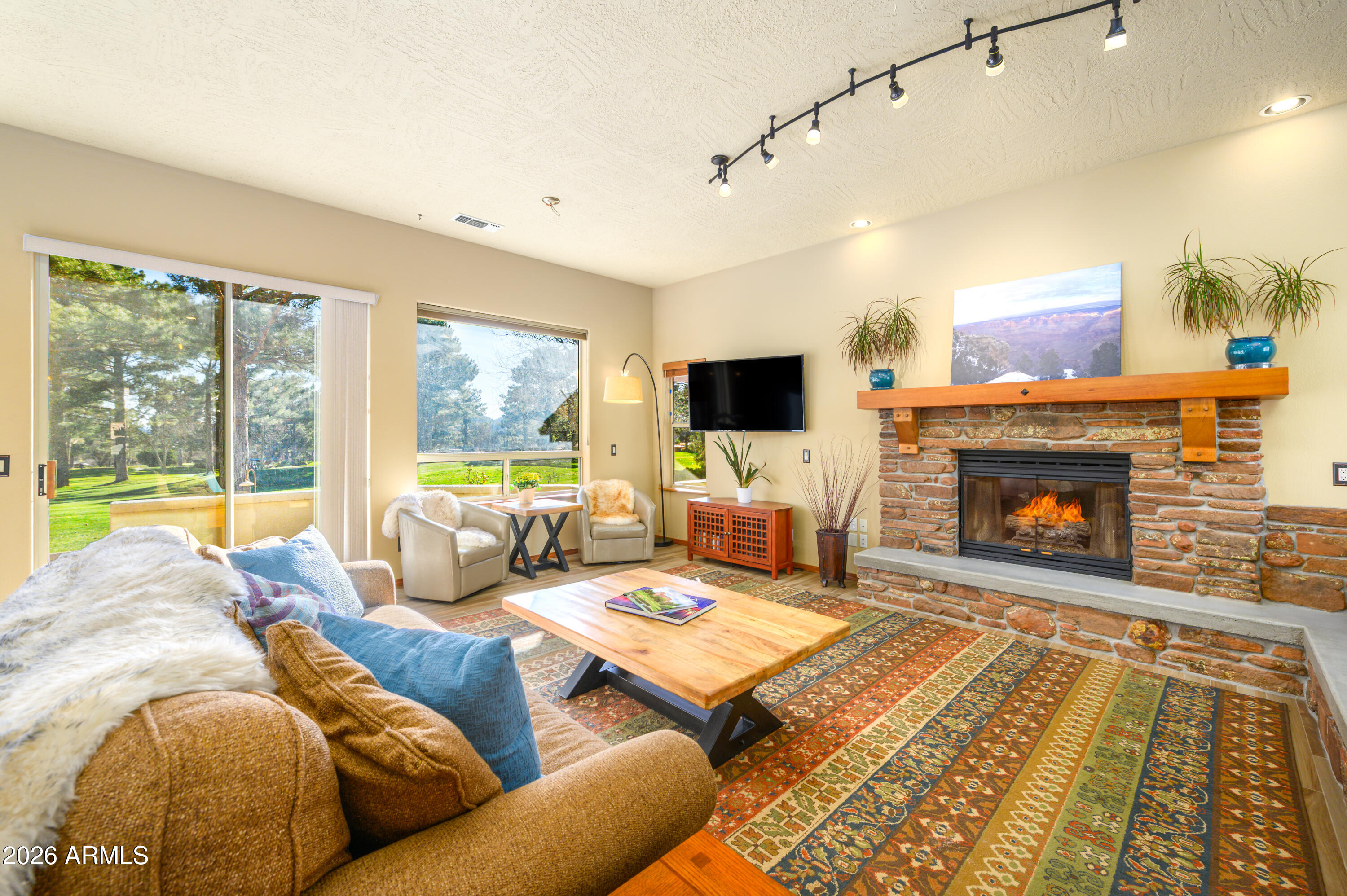 130 FAIRWAY OAKS Lane