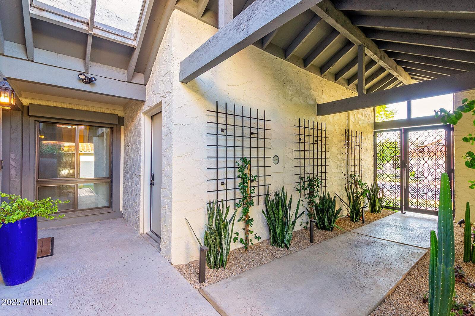 5822 N SCOTTSDALE Road