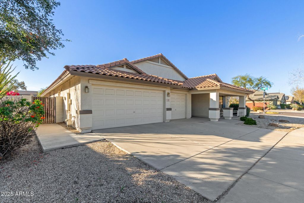 Photo of 128 N 166th Lane, Goodyear, AZ 85338 (MLS # 6959871)