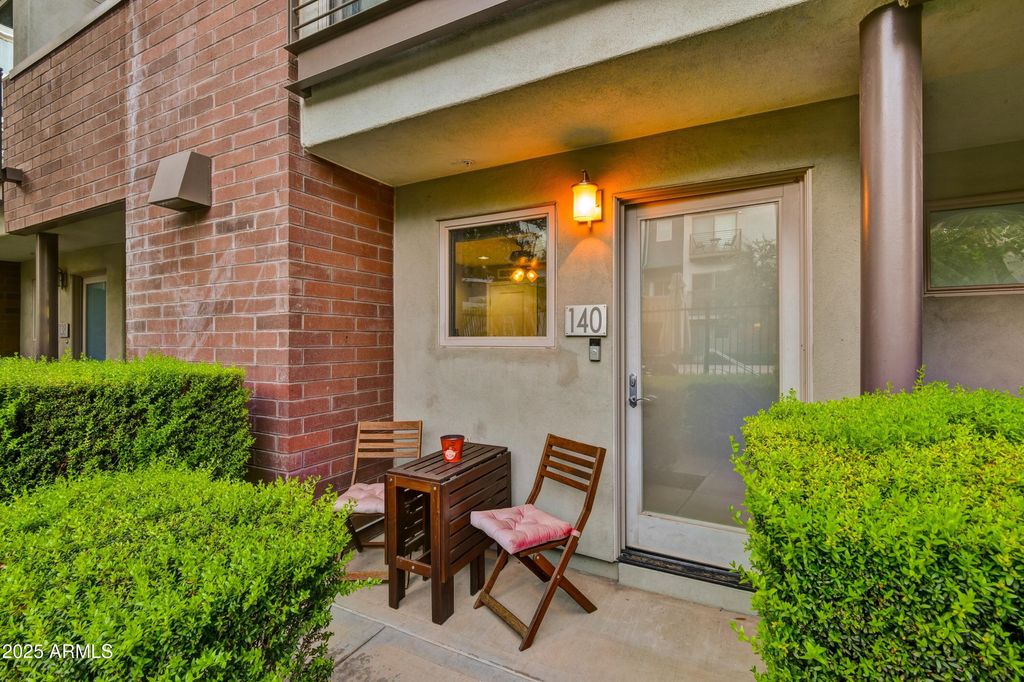 Photo of 525 W Lakeside Drive #140, Tempe, AZ 85281 (MLS # 6918253)