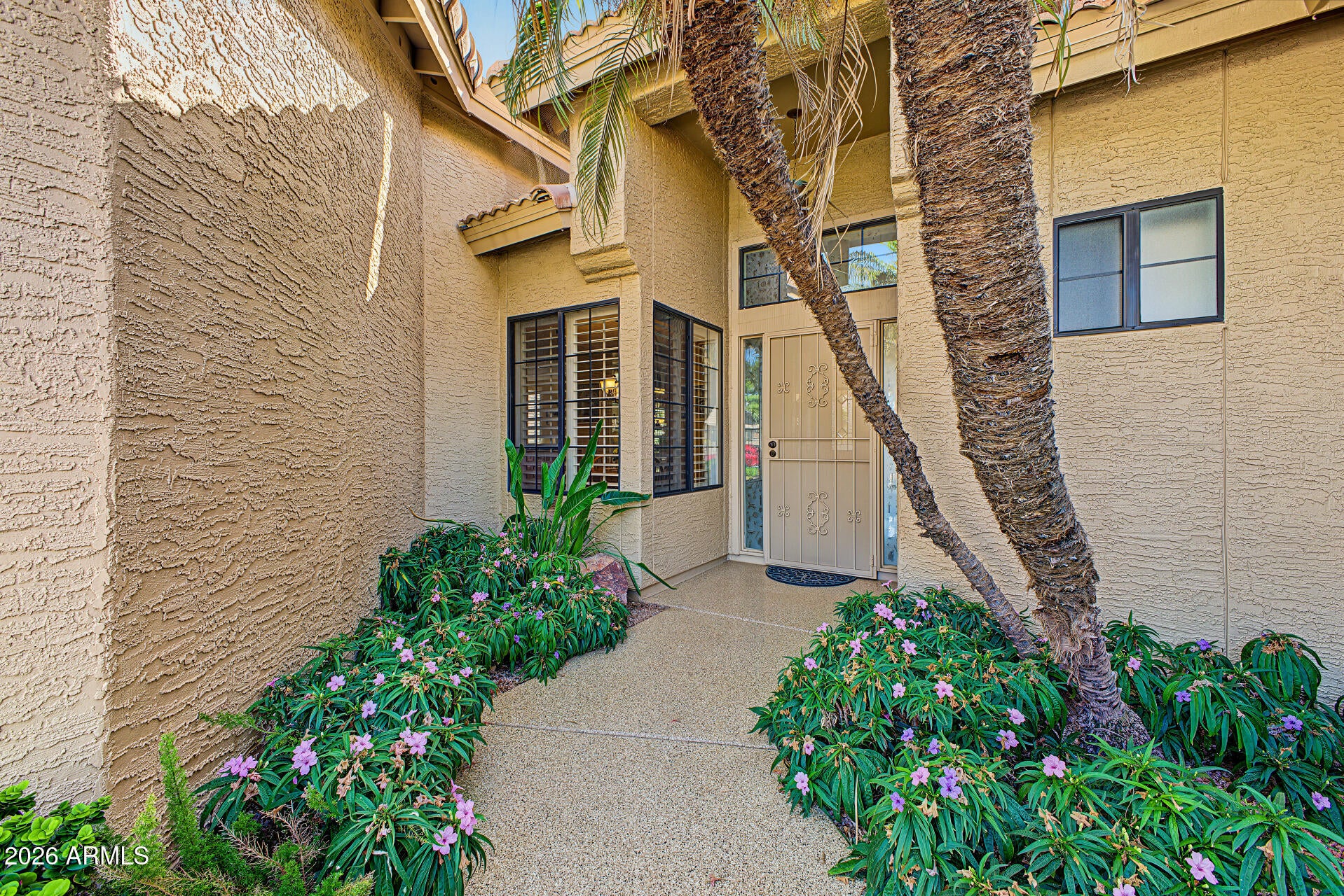10829 E SILVERTREE Drive