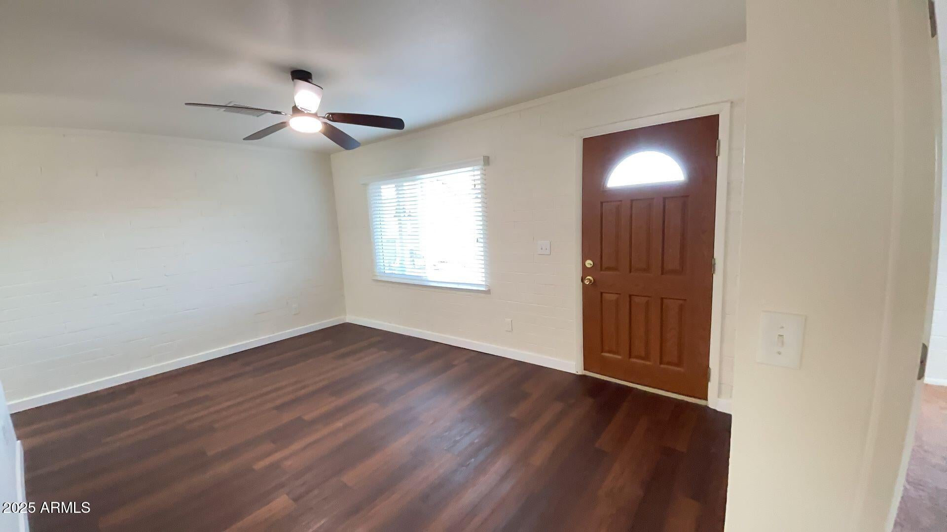 1411 E Sierra Street Apt 2