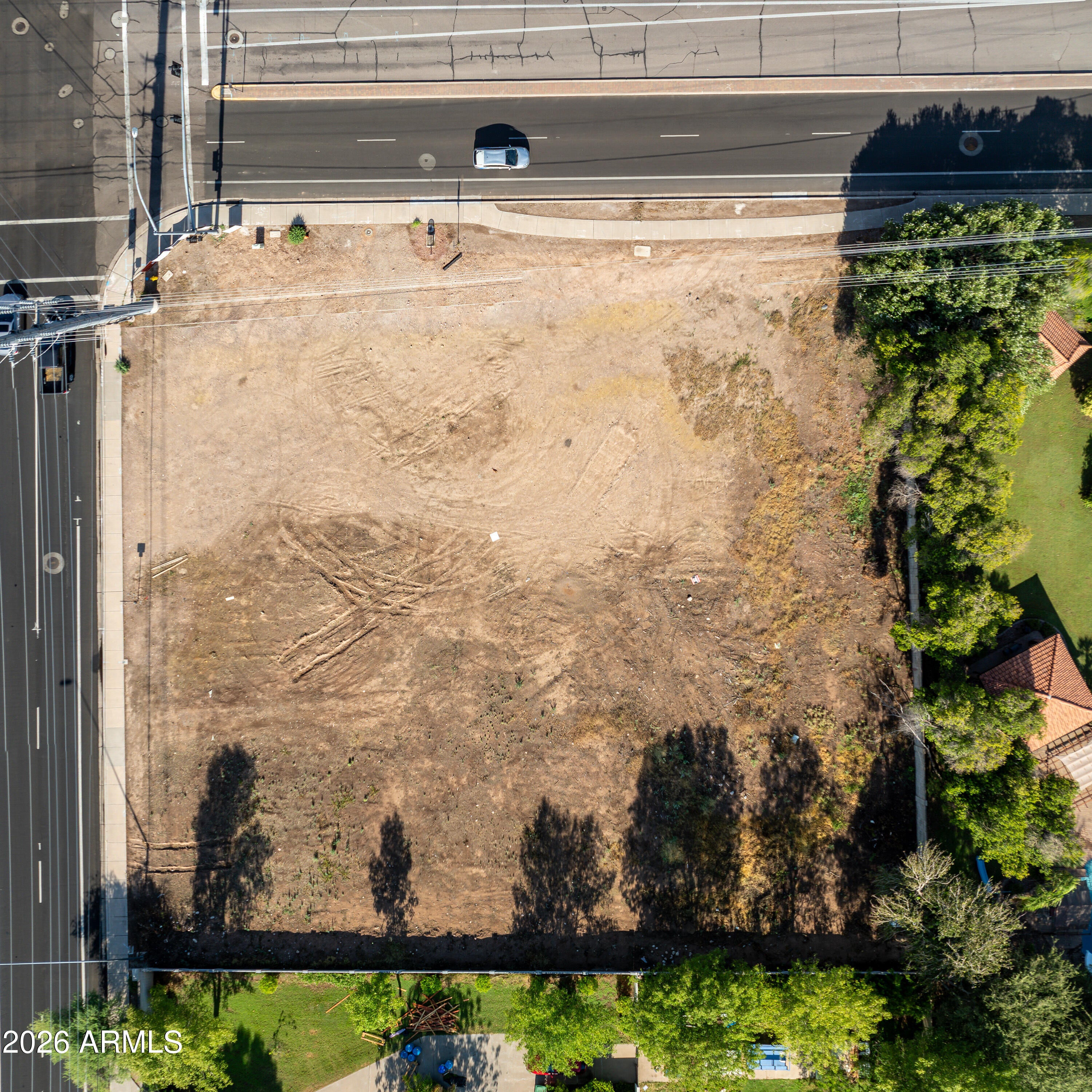 3618 E MCDOWELL Road -