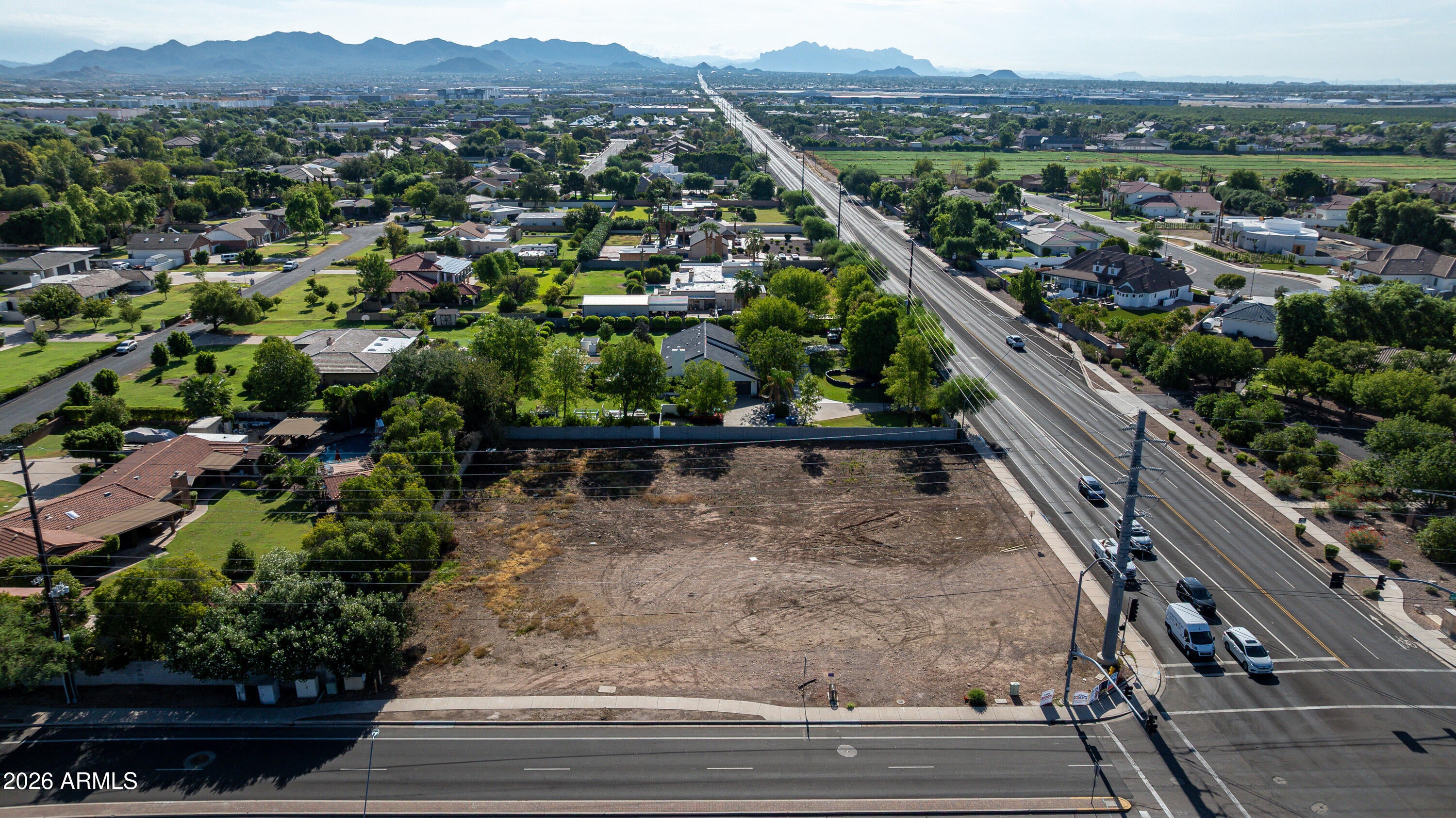 3618 E MCDOWELL Road -