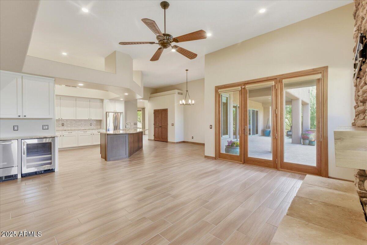 6218 E MORNING VISTA Lane