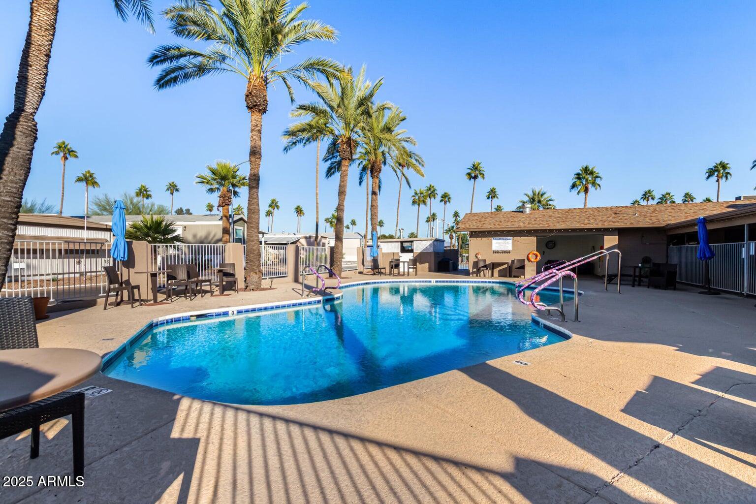 VILLA CARMEL - Residential