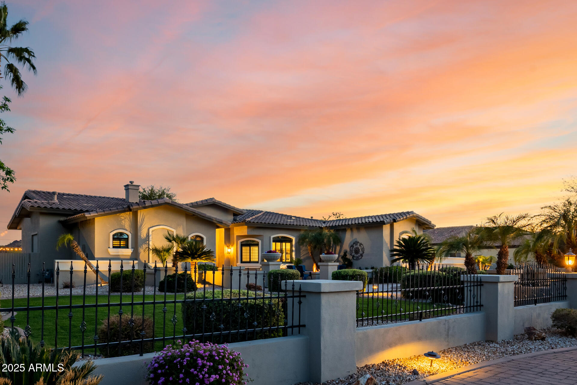 5003 W ELECTRA Lane