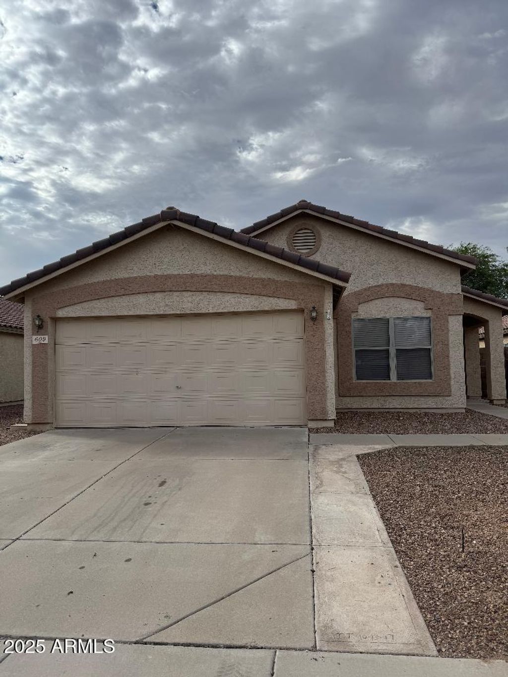 Photo of 609 W Casa Mirage Drive, Casa Grande, AZ 85122 (MLS # 6923122)