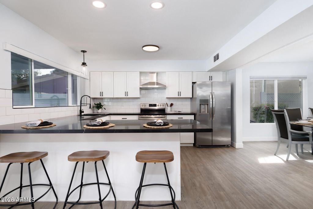 Photo of 1506 E Northshore Drive, Tempe, AZ 85283 (MLS # 6990303)