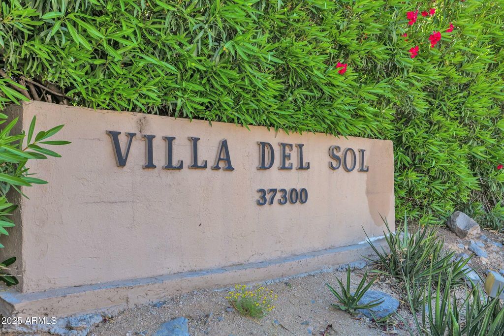 Photo of 37300 N Tom Darlington Drive #F, Carefree, AZ 85377 (MLS # 6962277)