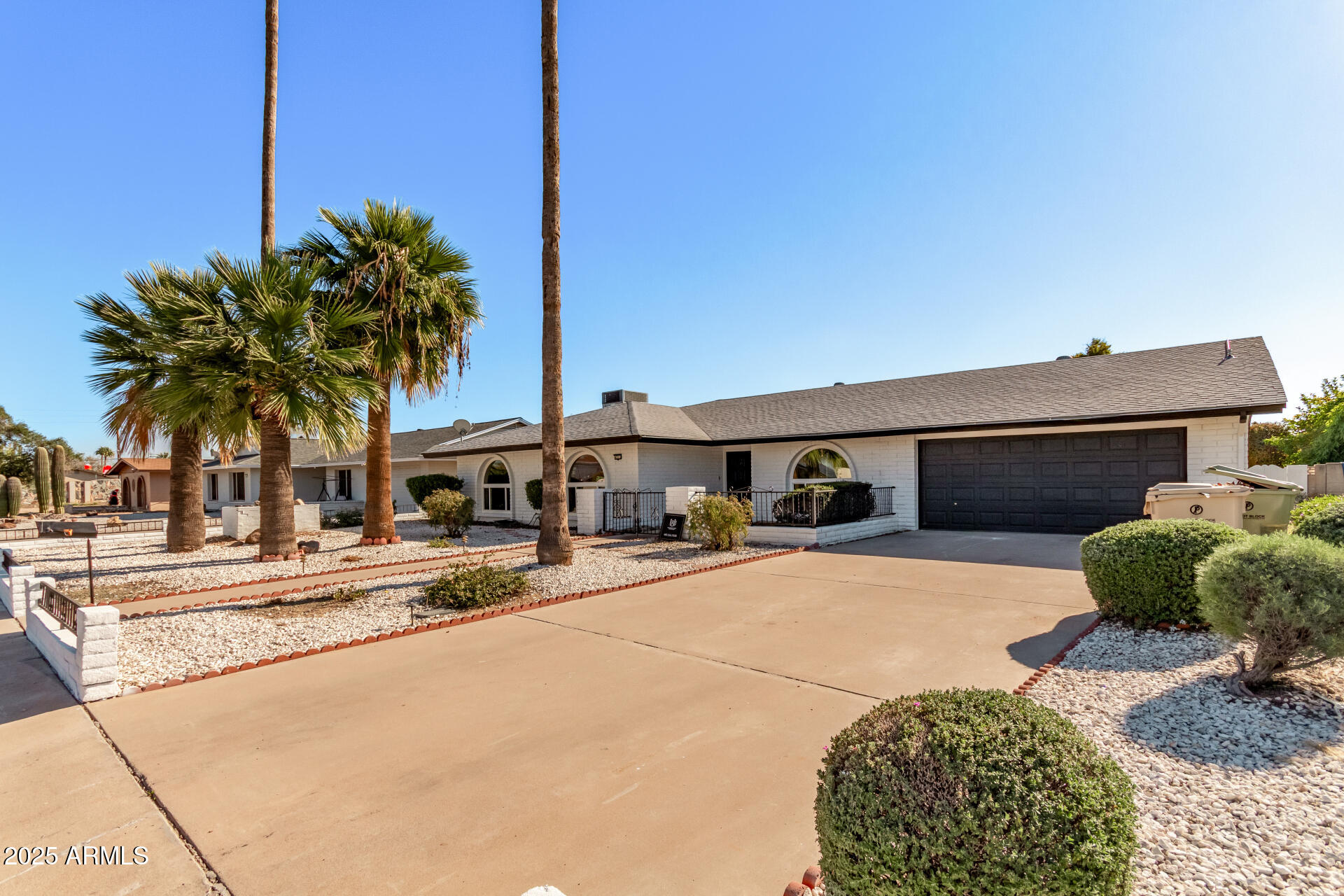 4313 W BUTLER Drive W