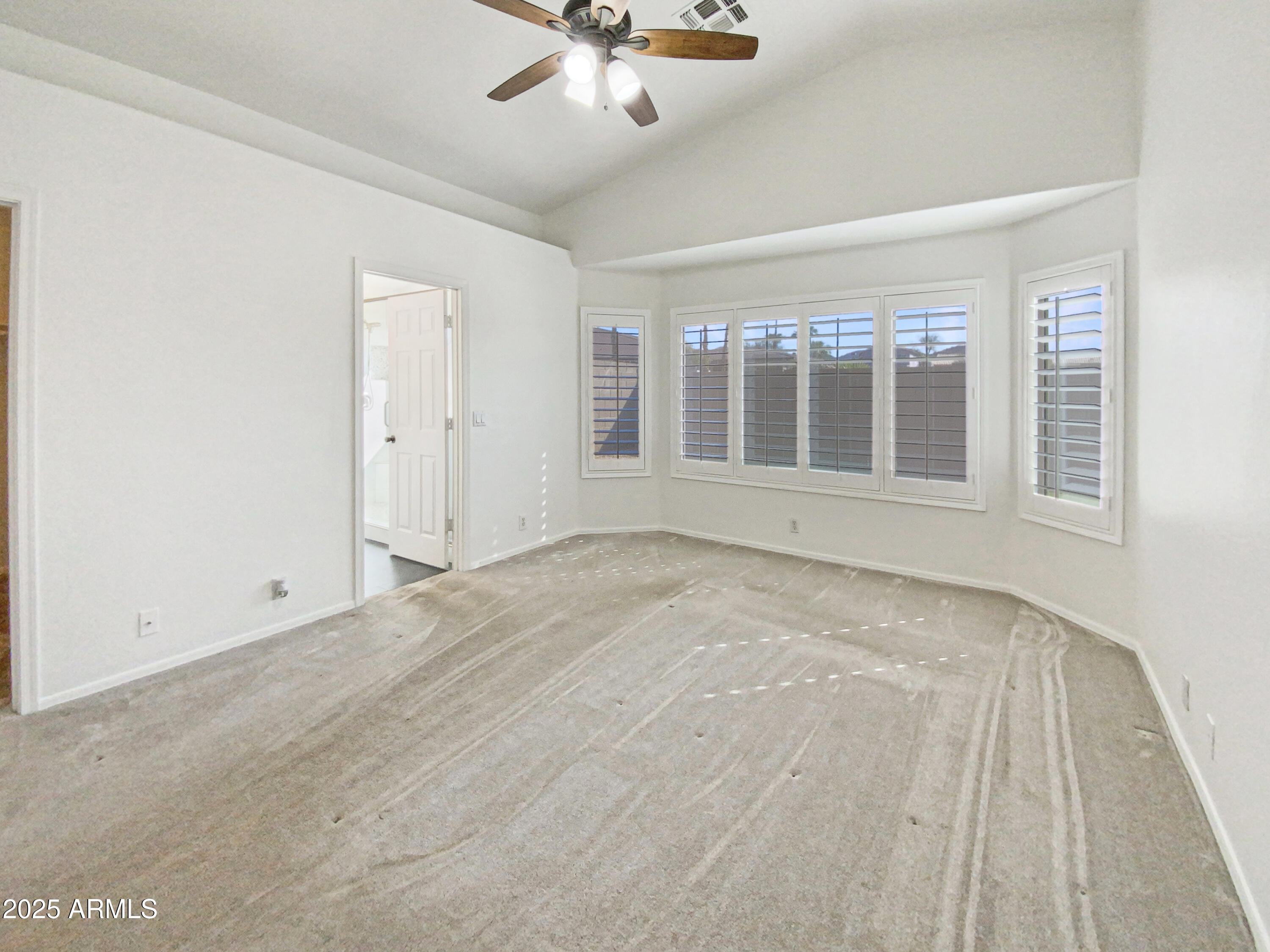 3527 N KASHMIR --
