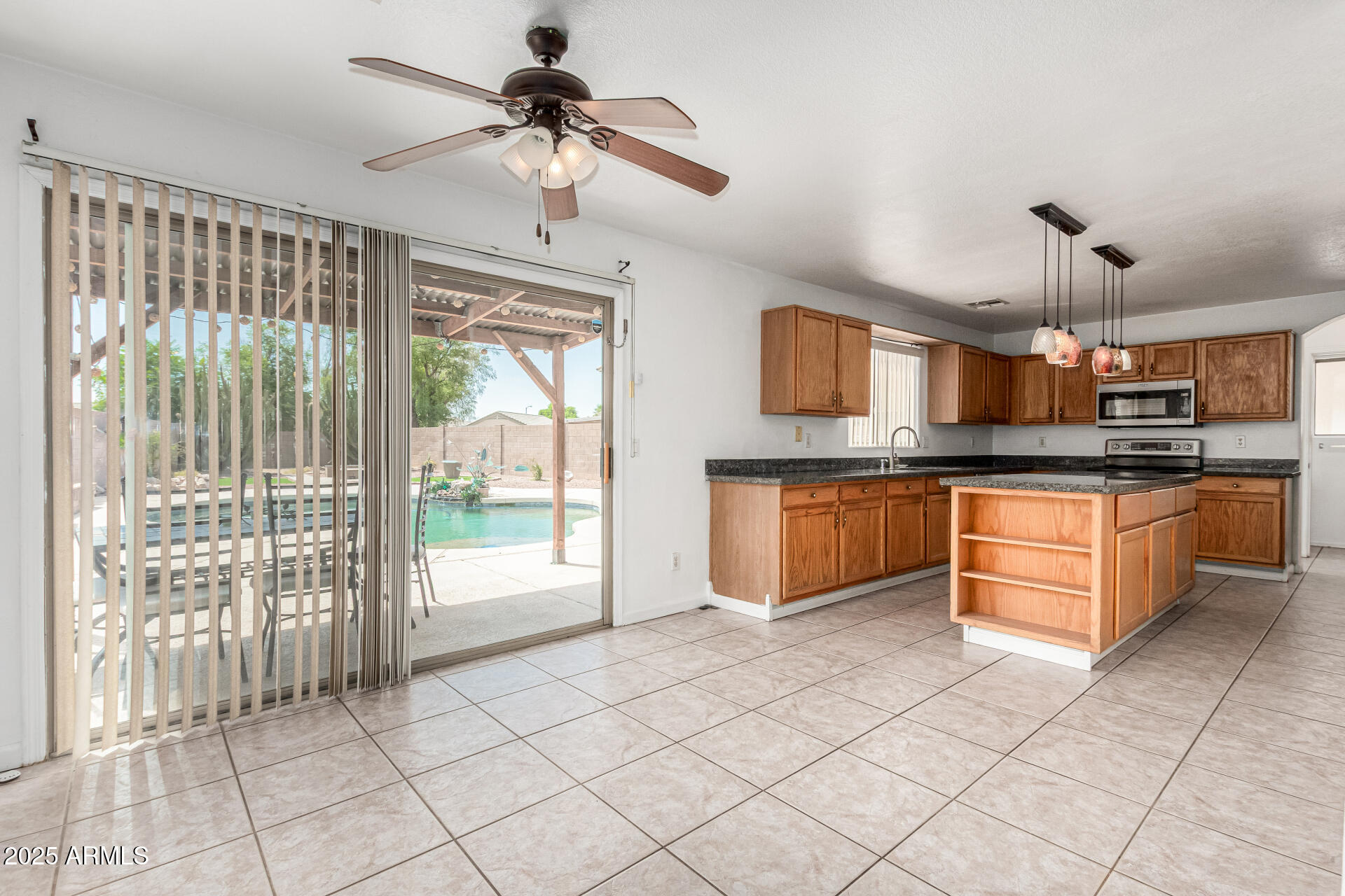 12823 W ASH Street W