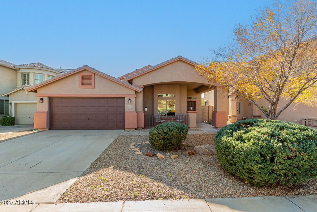 Photo of 43941 W Griffis Drive, Maricopa, AZ 85138 (MLS # 6959878)