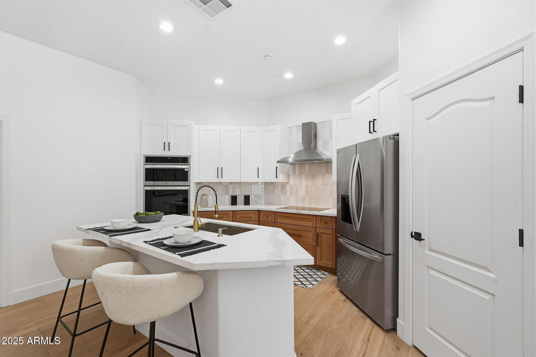 7318 E WOODSAGE Lane