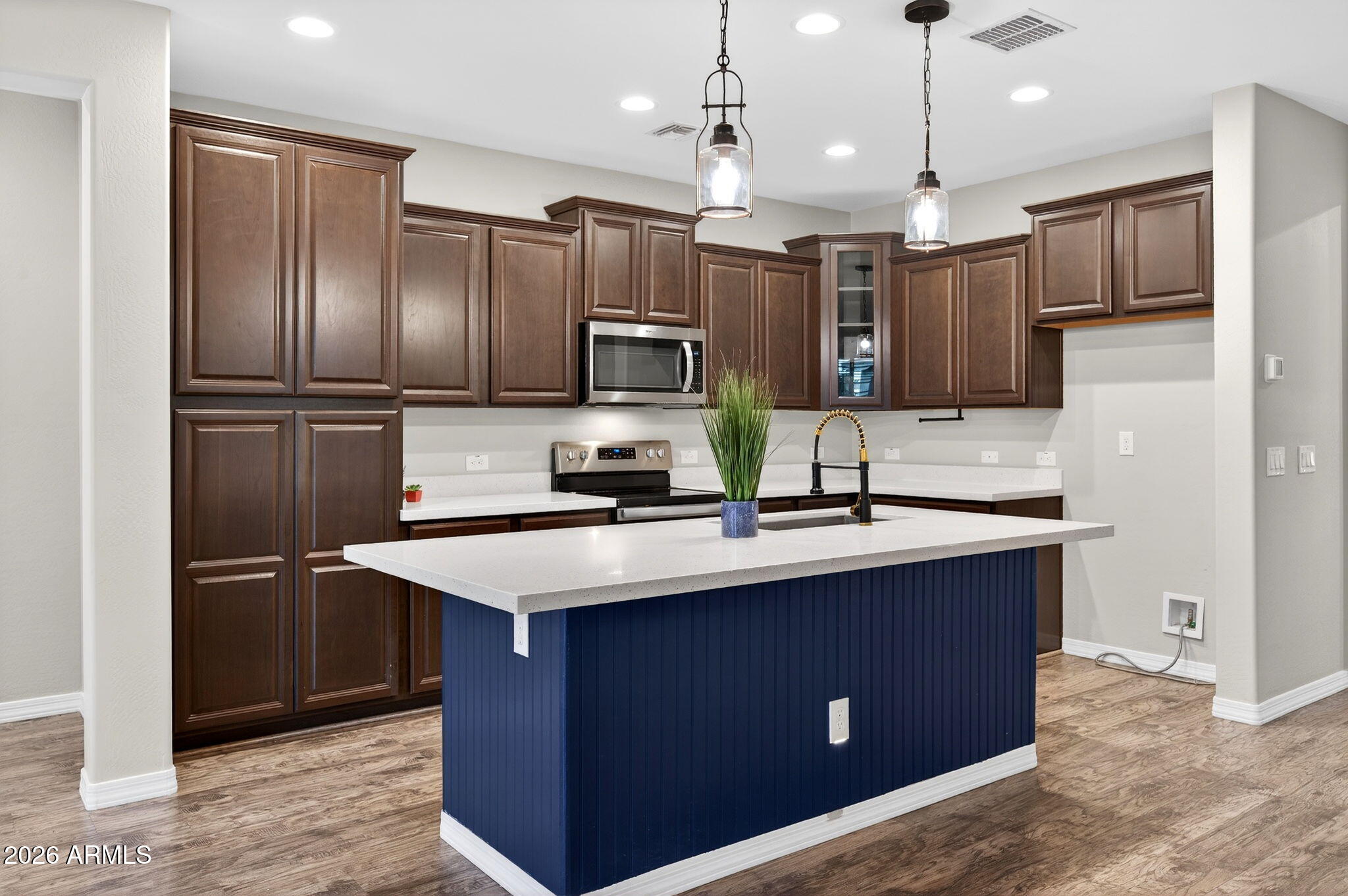 12248 W COUNTRY CLUB Court