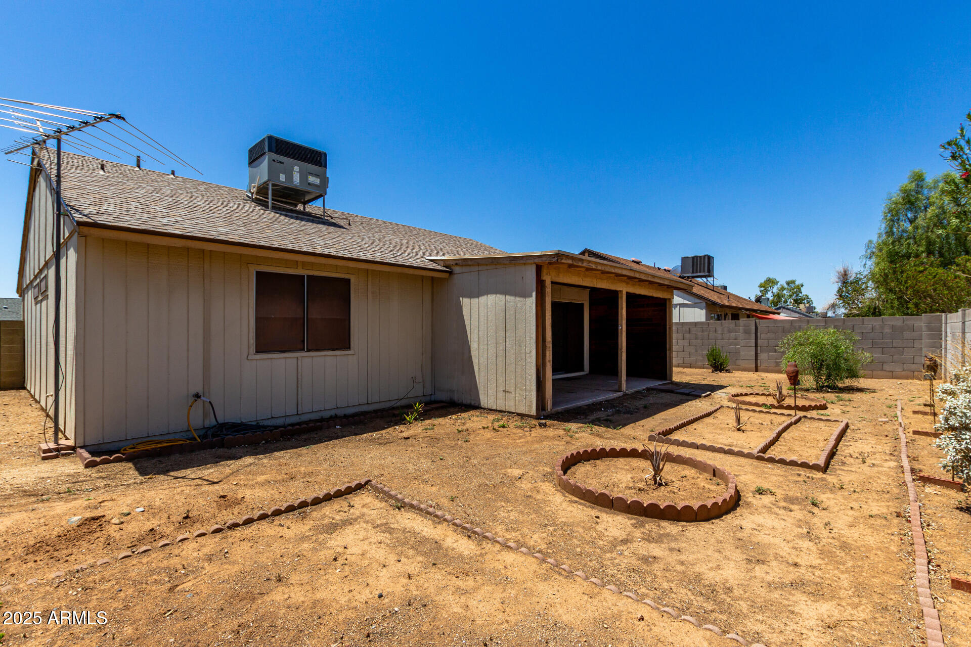 3146 W IRMA Lane