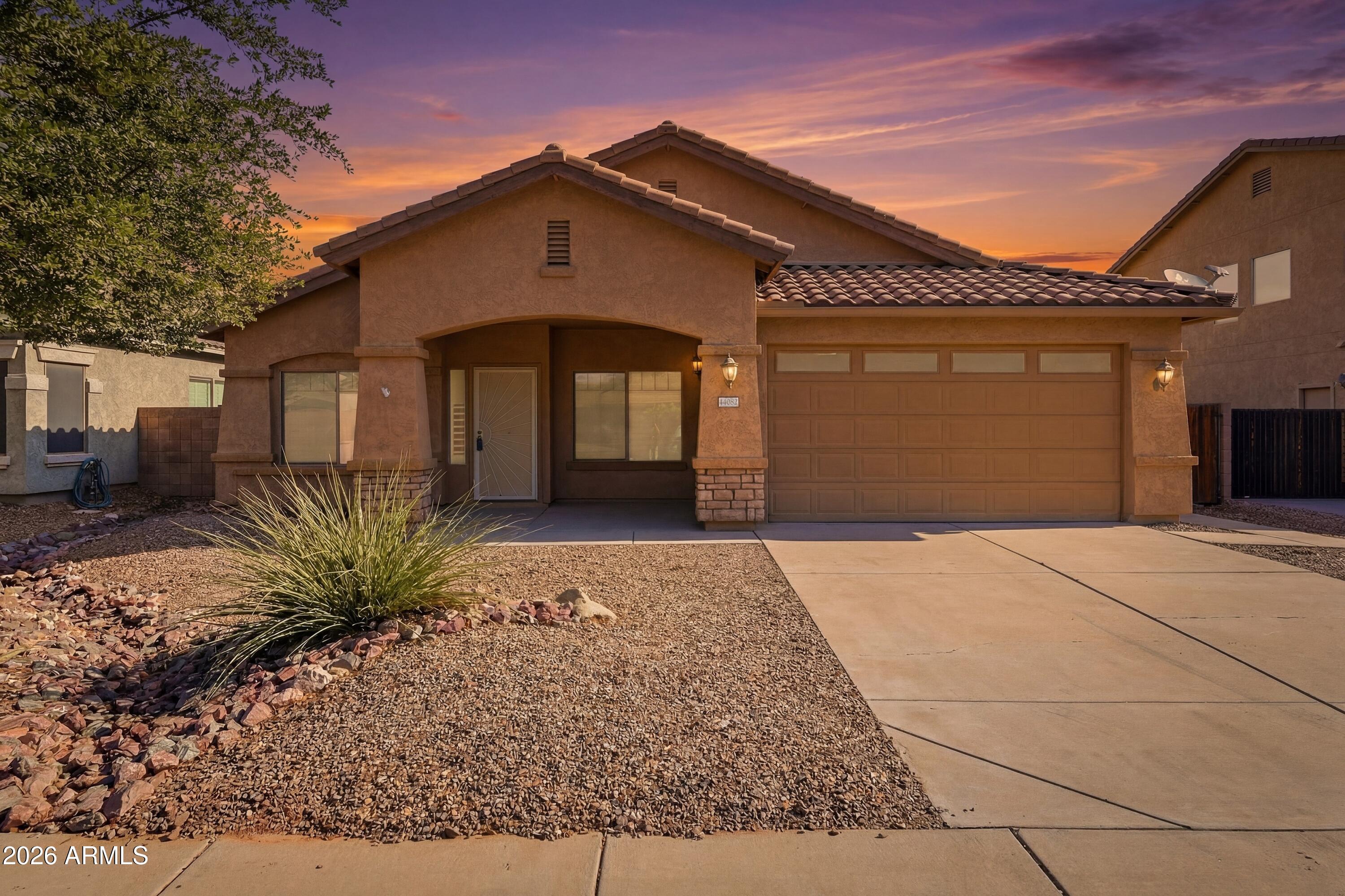 44082 W ADOBE Circle