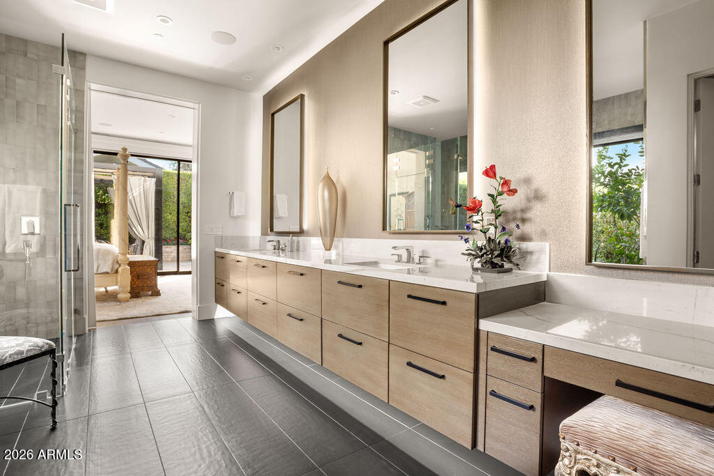RITZ-CARLTON PARCEL B - Residential