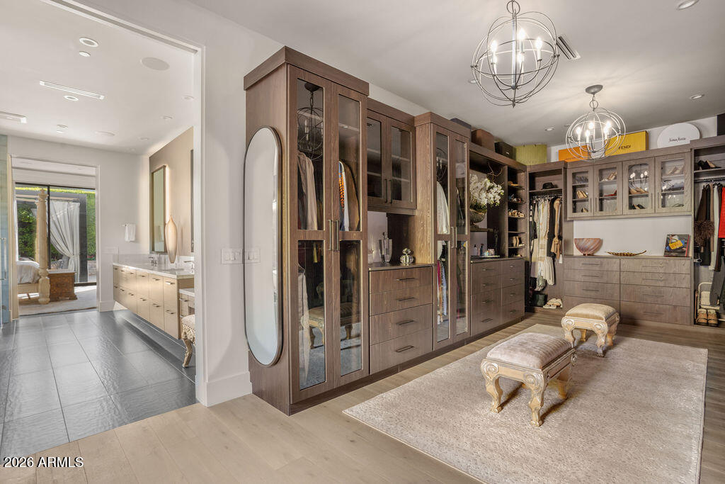 RITZ-CARLTON PARCEL B - Residential