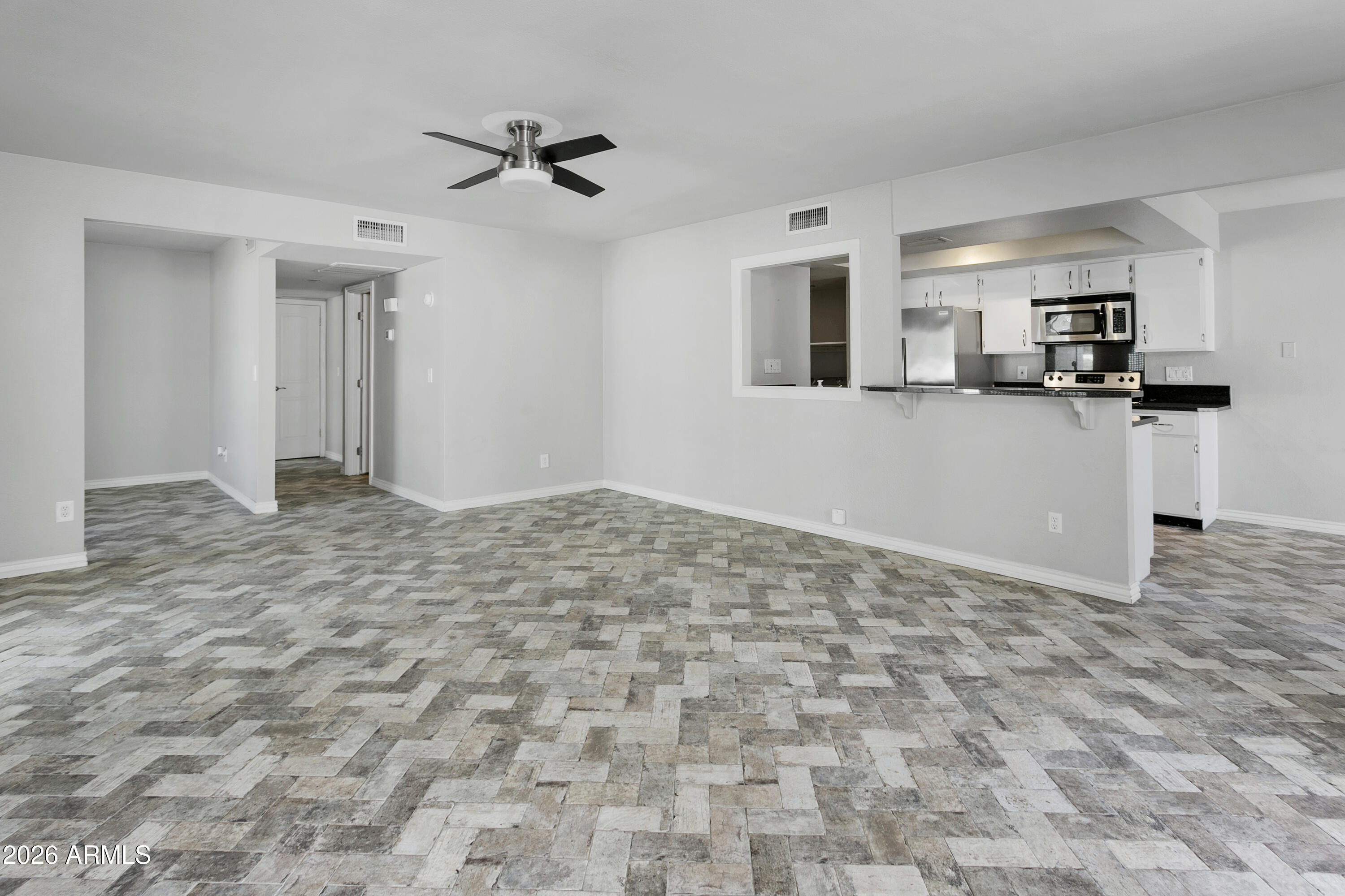 628 E BOCA RATON Road