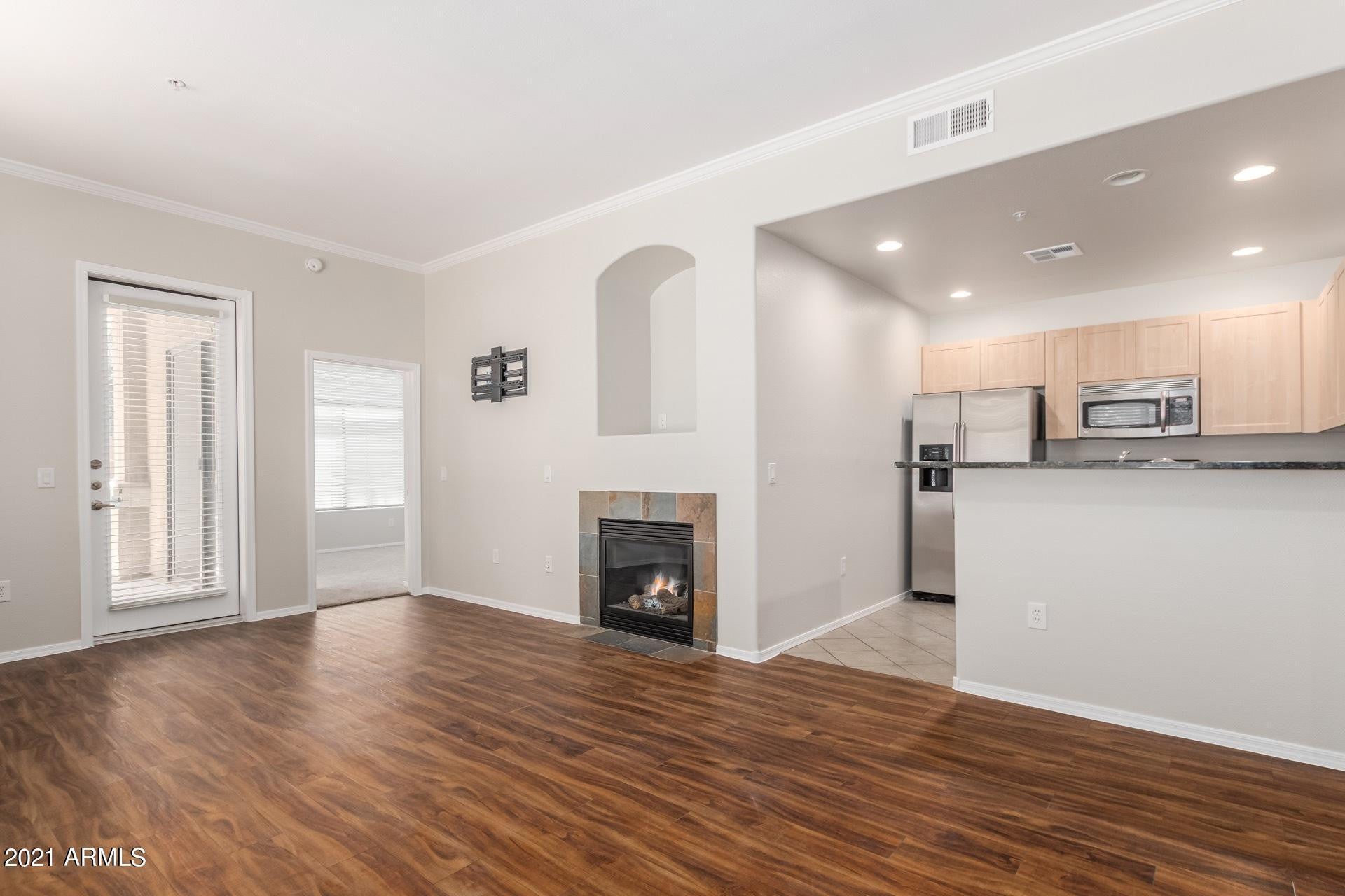 11640 N TATUM Boulevard 1096