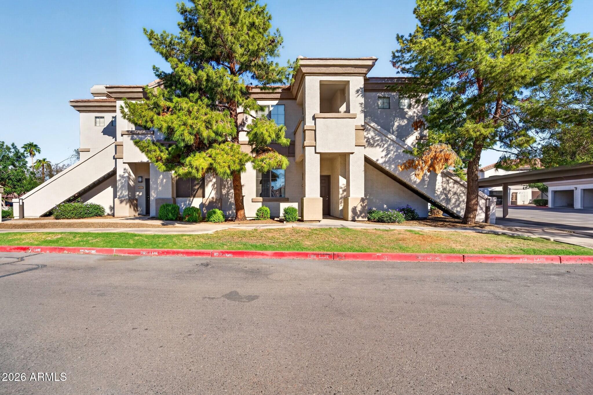 1941 S PIERPONT Drive 1051