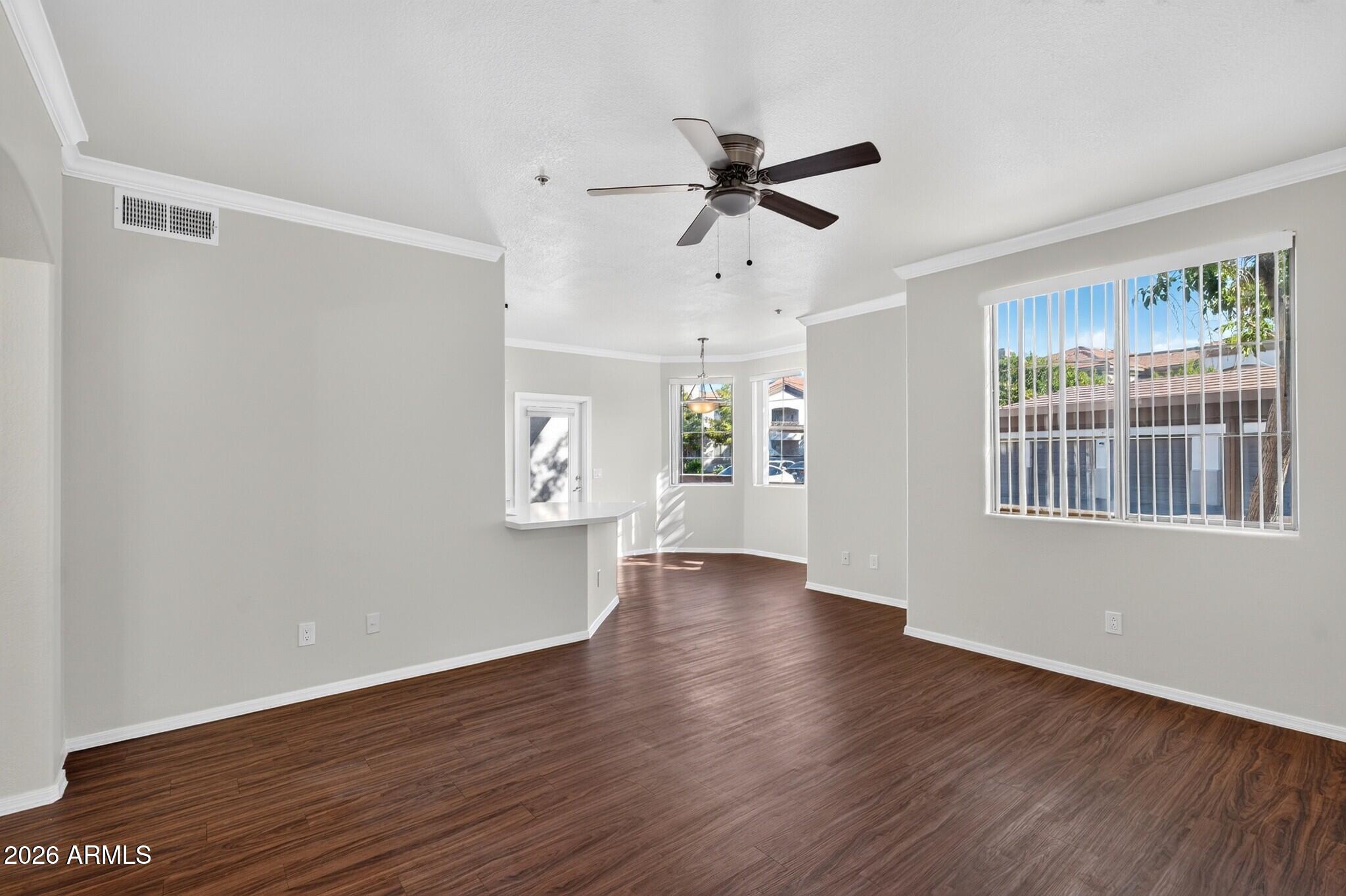 1941 S PIERPONT Drive 1051