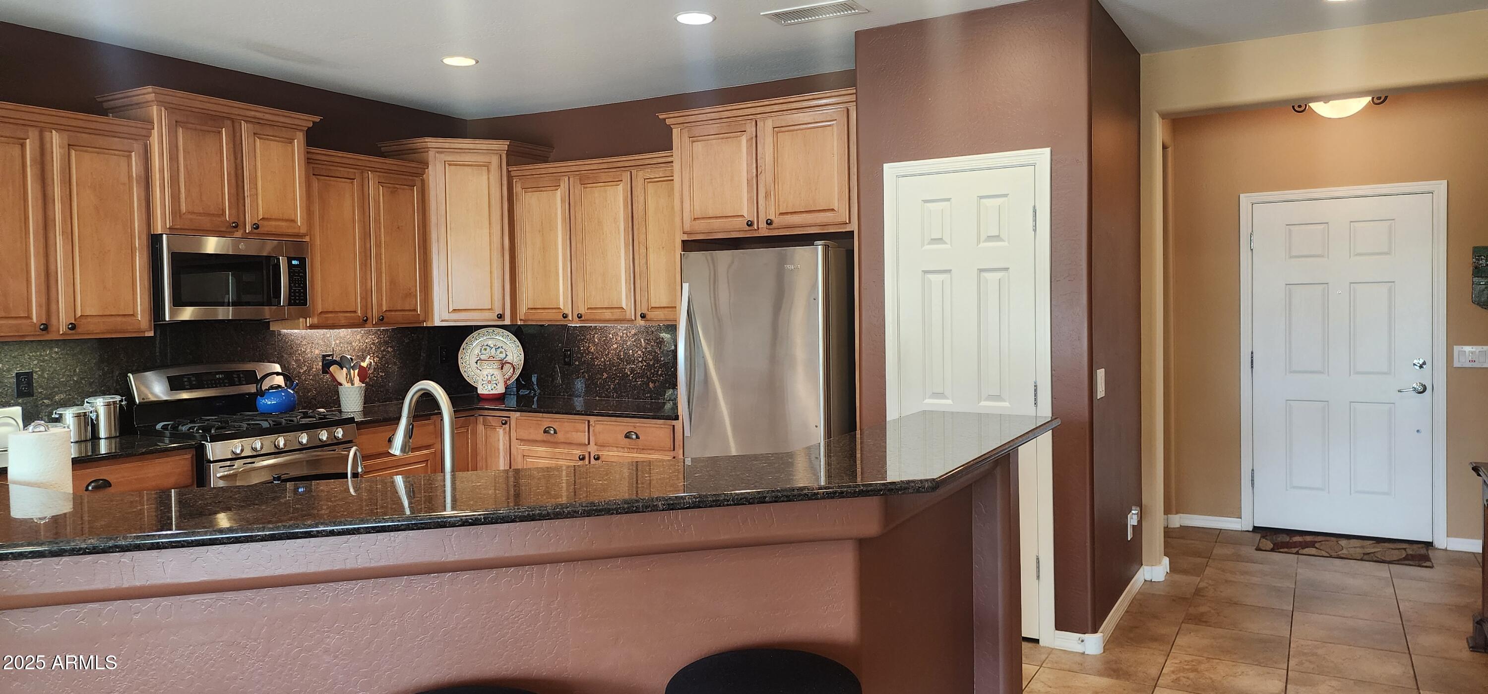 27013 W Potter Drive