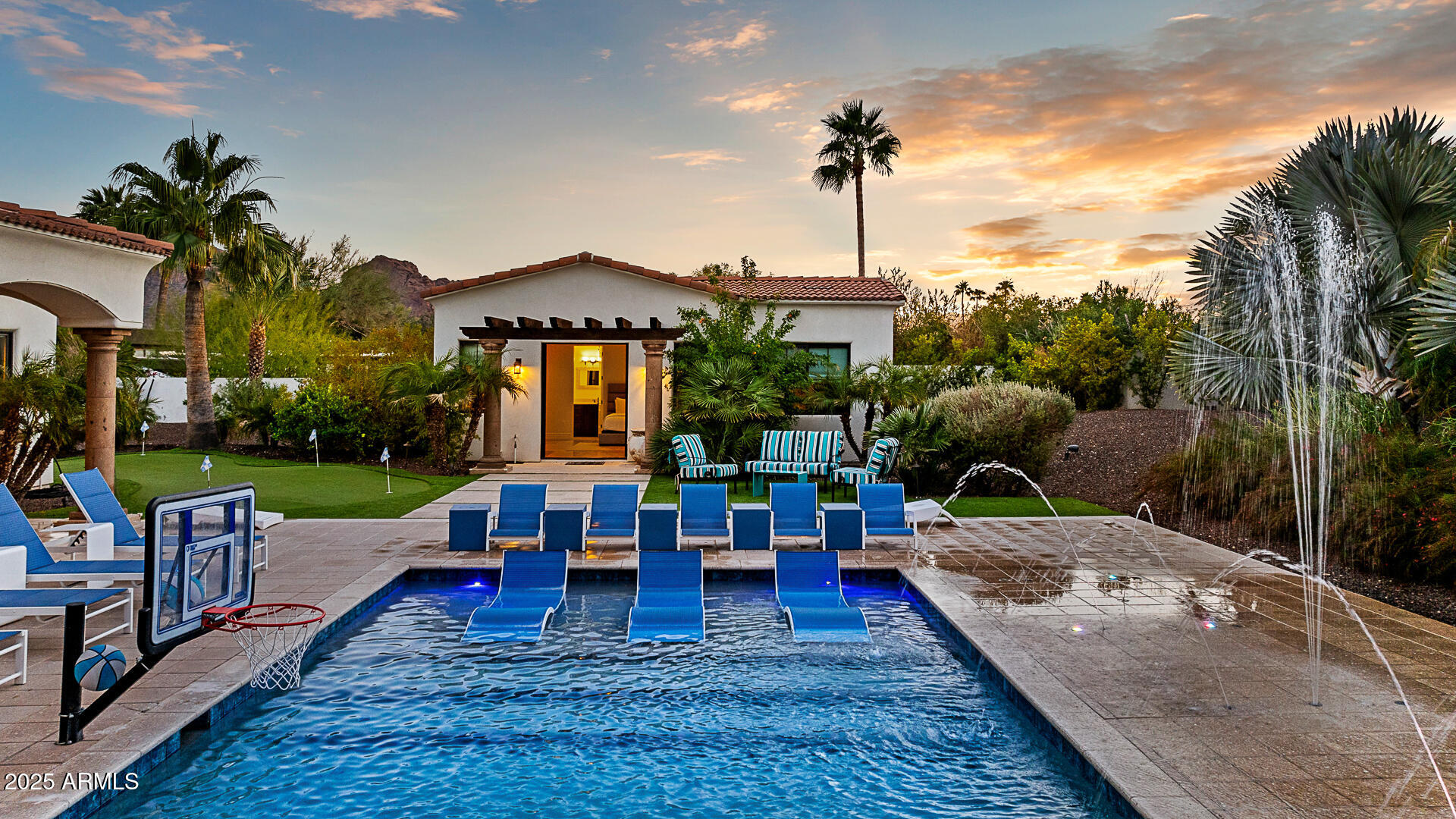 7120 N QUARTZ MOUNTAIN Road