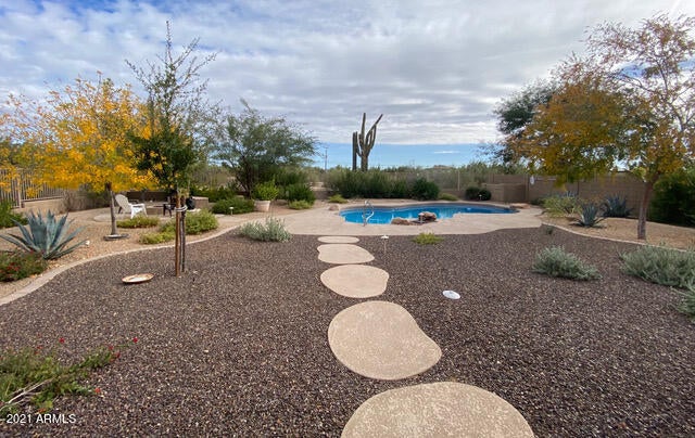 4443 E SIERRA SUNSET Trail