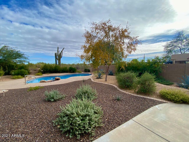 4443 E SIERRA SUNSET Trail