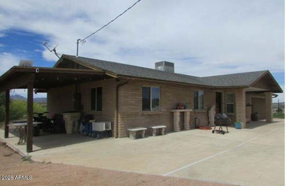 922 CALLE MATEOS --