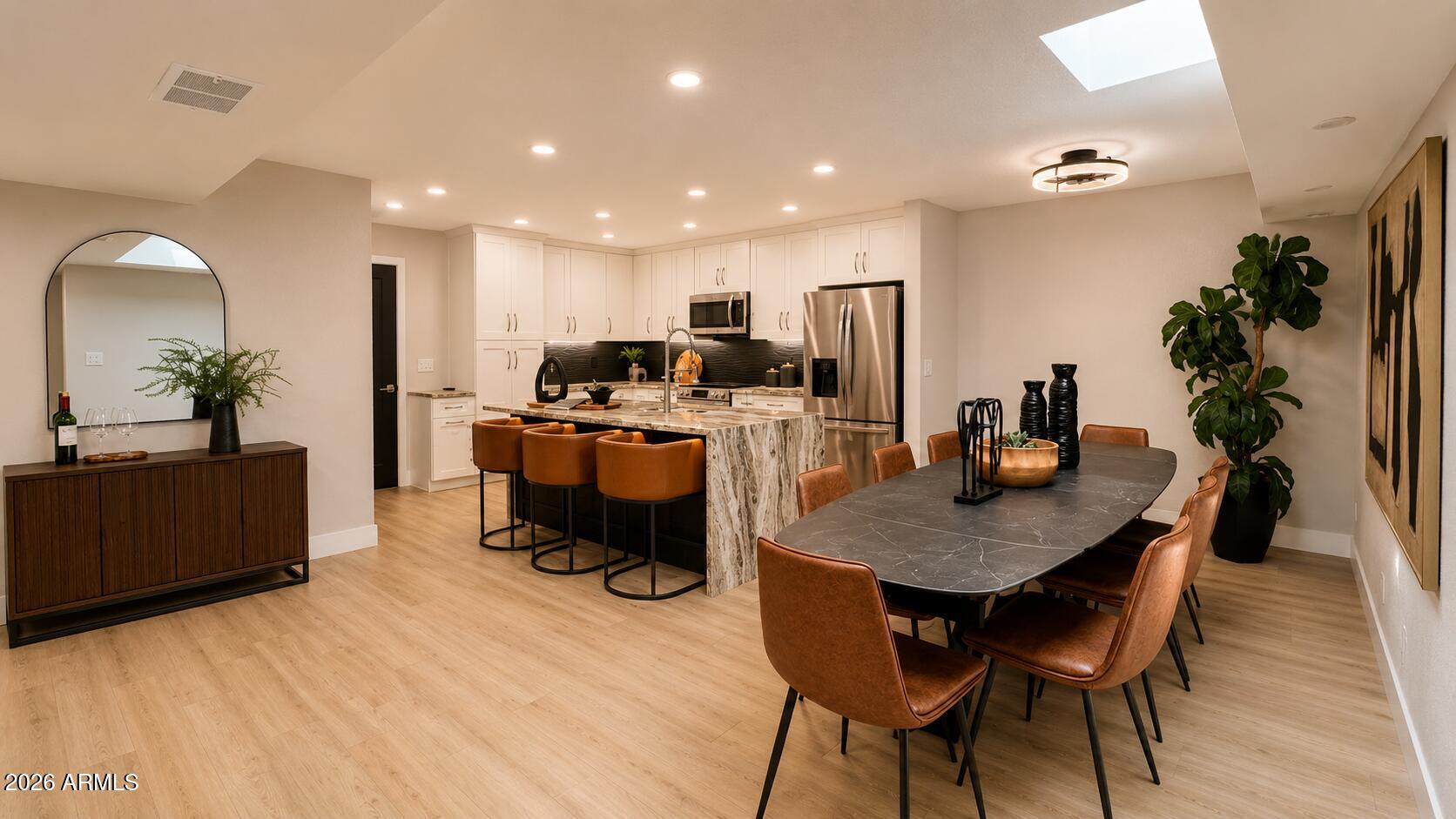 8076 E VIA DEL ARBOR --