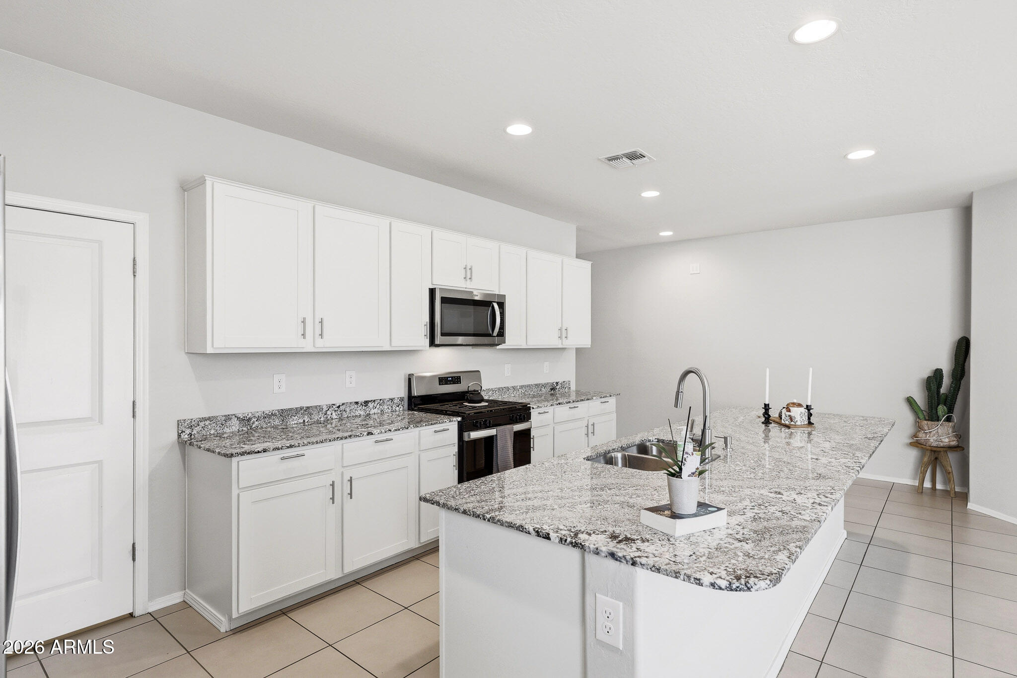 15540 W SMOKETREE Drive